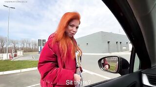 Stranger swallowed the cock to the throat, and a lot of cum in public