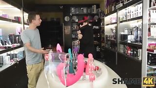 The trickster led a mature neighbor from the sex shop to the bedroom