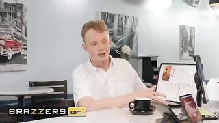 Syren De Mer tries to earn extra tips by showing her ass