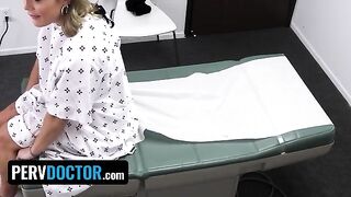 Hot doctor's office action with Mimi Monet