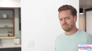 Stepbro told Chloe Temple to blow perfect bubble with cum