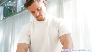 Two business chicks get sensual mASSage from Octokuro and Sia Siberia