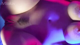 Meaty pussy lips with cum inside and outside the hole