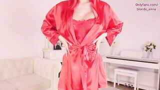 The red-haired beauty gets fucked hard by her best friend in a steamy session