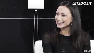 Cassie Del Isla gets her asshole gapped hard and deep