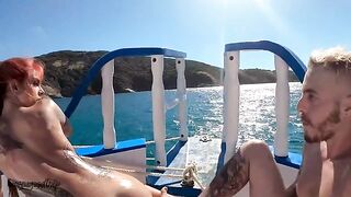 A gorgeous girl had sex with her boyfriend on the boat