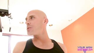 Personal trainer fucked rich blonde MILF Shayla Laveaux in the gym