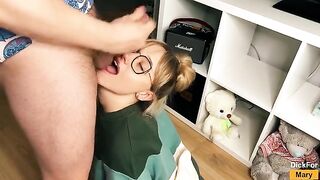 The main difference between a blowjob and rolling suitcases is the passion