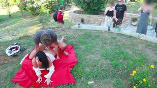 Babe fucked on the meadow by a stranger and received a creampie