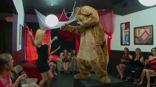 Girls get wild at the club, losing control and loving every moment