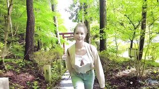 Crazy outdoor sex in the rain with a hot hiking chick