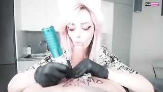 A tattoo session turned into the hottest blowjob action ever