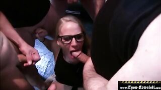 A blowjob with an amazing blondie and a messy hotload