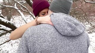 Babe shared her pussy with husband and friend outdoors