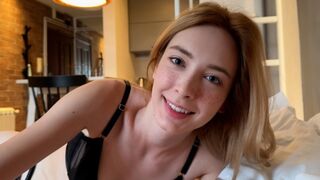 A couple enjoy a passionate morning session, with the blonde girl receiving a thrilling finish