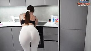 A hot chick is cleaning the house and gets horny, so she must fuck