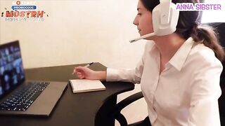 Babe offers a blowjob, but she won't go further, damn!