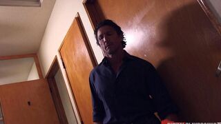 Kinky girl has sex with stranger in a bar - Eponer