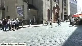 I showed my pussy to all the passers-by on the street