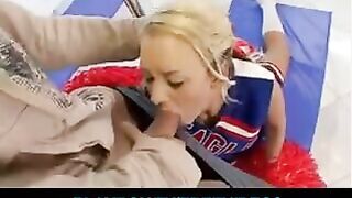 Awesome sex with a gymnast sitting on a twine