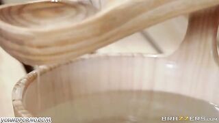 A mature woman was fucked in sauna by a guy