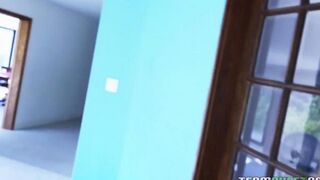 Alexia Gold, a hot girl from Los Angeles, loves to suck cock