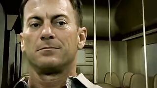 A pick-up guy fucked a girl on the train with hot sex