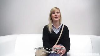 A young 25-year-old Czech girl came to porn casting and showed her blowjob skills