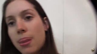 A high-quality sex video with an oral path to follow at home