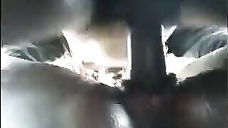 Black pussy cums strongly, moisture flies around wildly