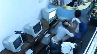 A girl was masturbating on her webcam in the internet cafe