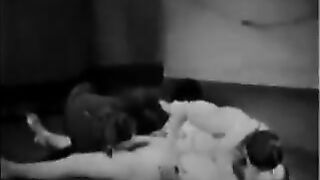 An ancient porn movie with a hot threesome scene from the 30s