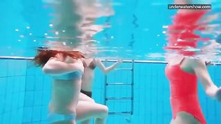 Nude girls at the pool captured by a hidden camera