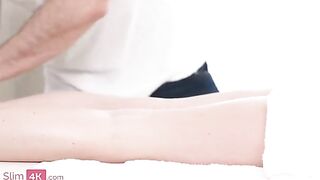 Masseur with a chiseled body seduces his client