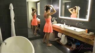 A day of relaxation arranged by a girl for her lover