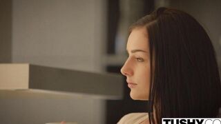 The husband convinced his wife to try anal sex, a new experience for her