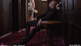 A young and pretty blonde demonstrates her professional skills in sex