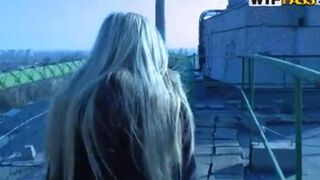 The tourist guy got fucked by local beauty in the mountains