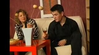 A drunk son was fucked by his mother in a steamy scene