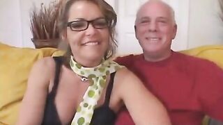 The old grandfather entrusted his wife to a student in eporn
