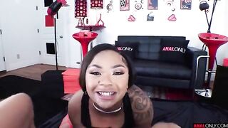 Bus stop blowjob bait, or they’ll fuck me hard