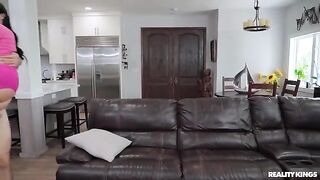 Take My Parcel - Hot brunette with big tits