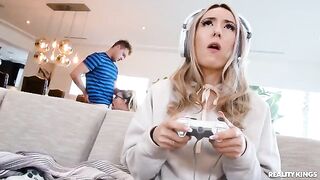 Nerd girl gets fucked by her boyfriend in glasses