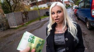 Blonde MILF is giving a lesson on how to fuck for money