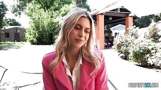 The man in the dedication mode furiously fucks his blonde in doggystyle