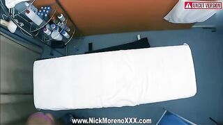 A 19-year-old girl receives a massage from her handsome masseur in 4K