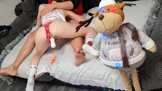She knows how to show him she wants a real threesome, but with a toy at first