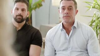 Double penetration leads to anal orgasm with guarantee