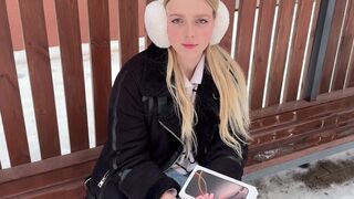 A cute girl got a new iPhone 16 Pro Max and had sex with a stranger