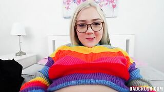 A sweet girl asked her stepfather to make a gift for her